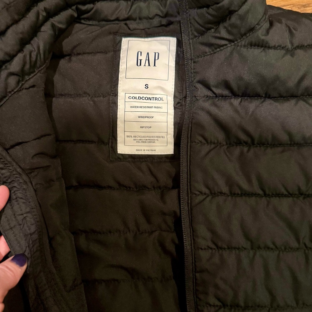 GAP Cold Control Black Puffer Vest